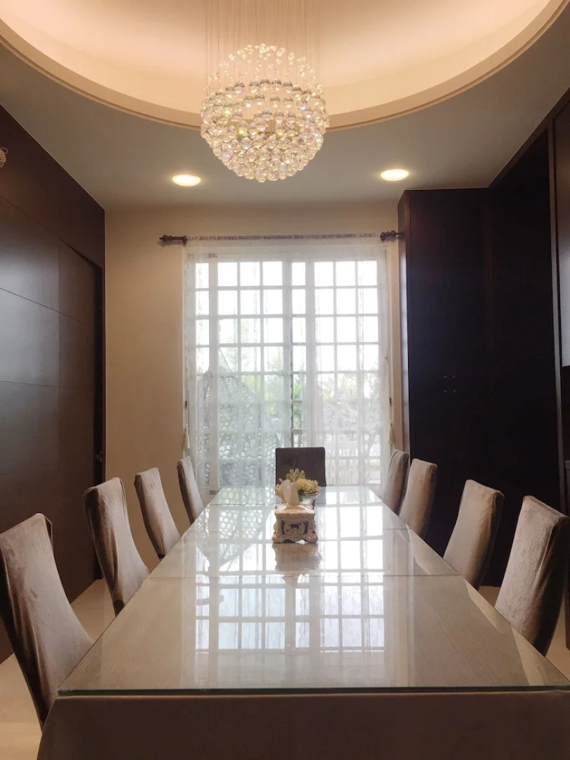 Leisure Pavilion House B&B