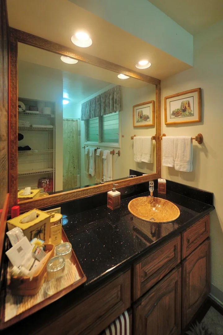 Hawaii's Hidden Hideaway Bed & Breakfast