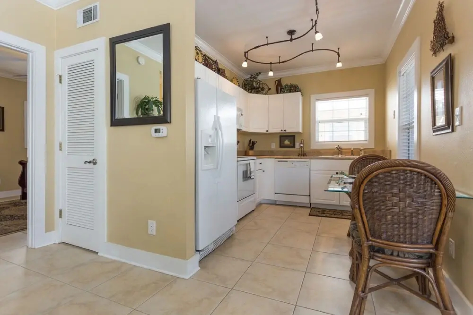 Island Paradise 8AD - 1 Br Condo