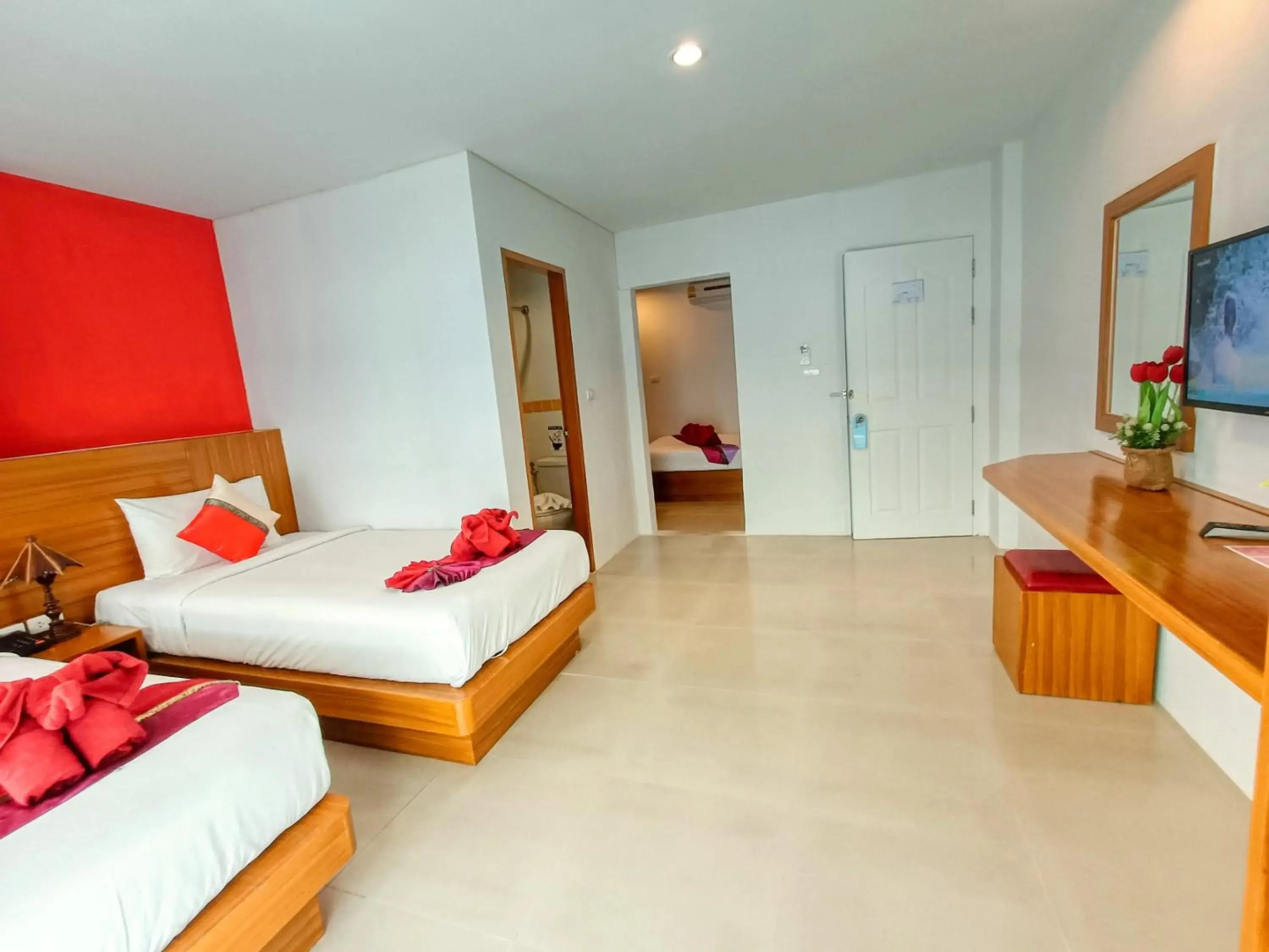 PJ Patong Resortel