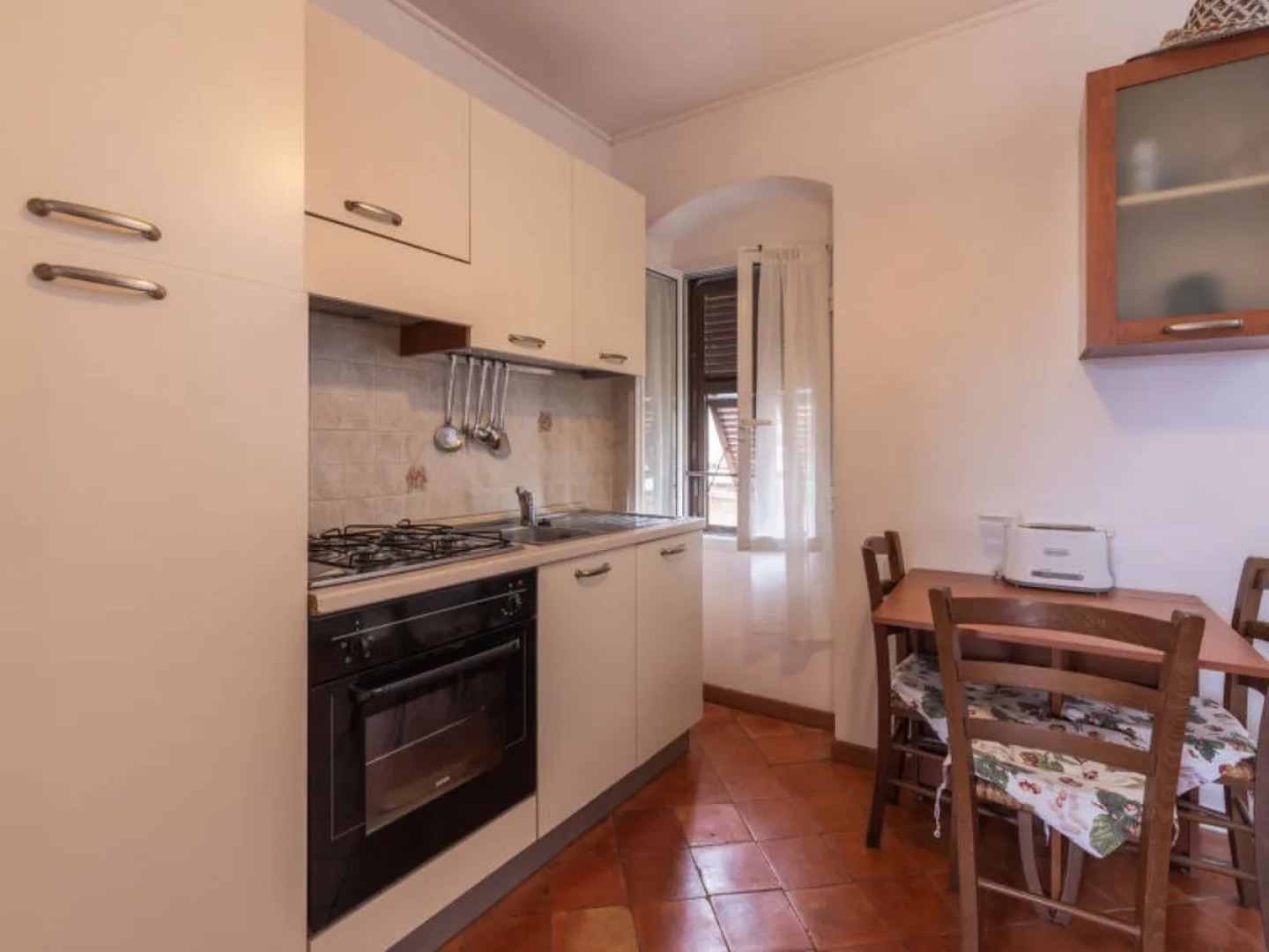 Apartment Lorenzo Civezza