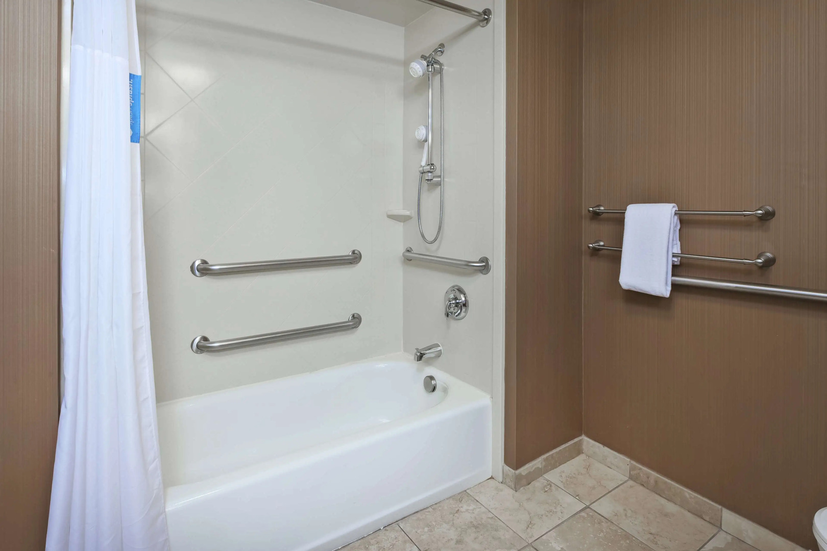 Hampton Inn & Suites Grand Rapids-Airport 28th St