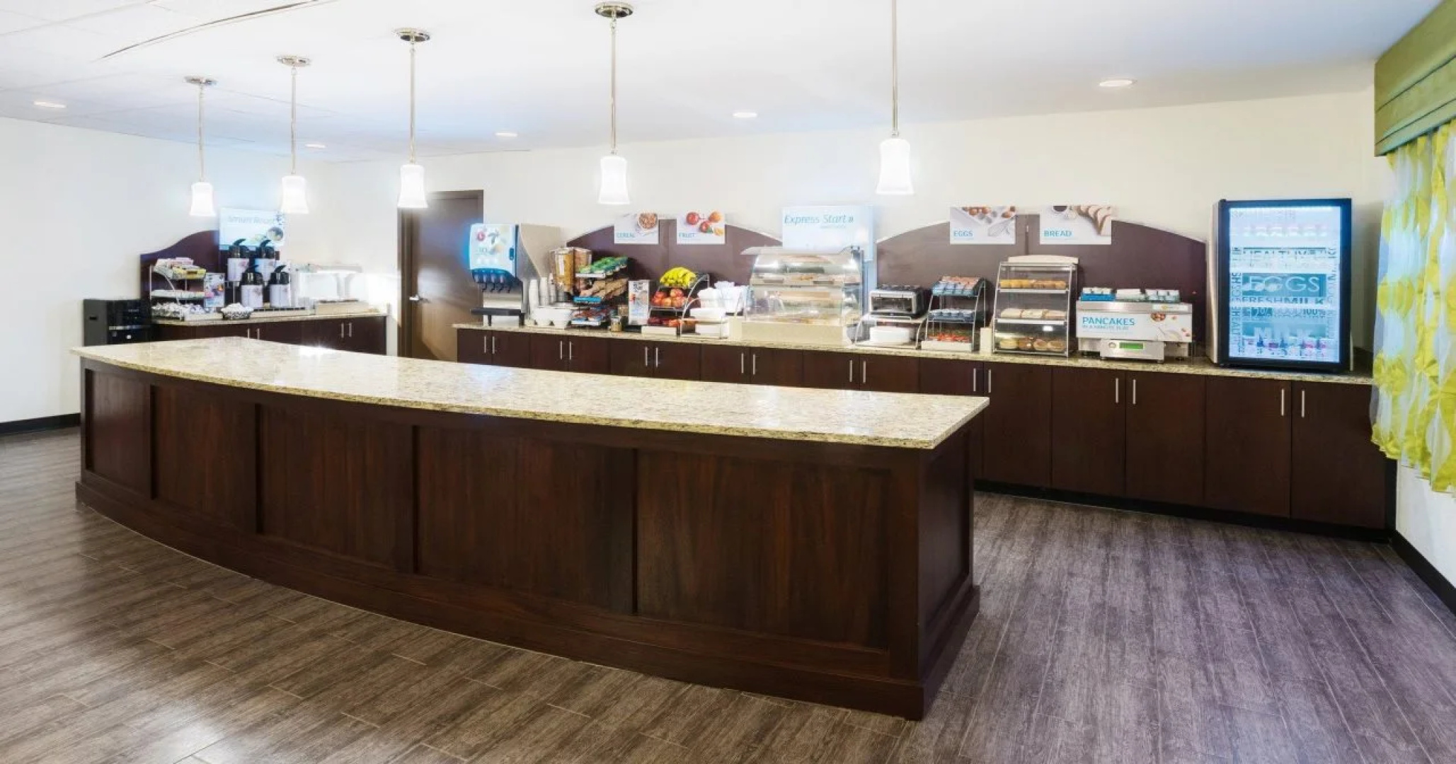 Holiday Inn Express & Suites Wyomissing by IHG