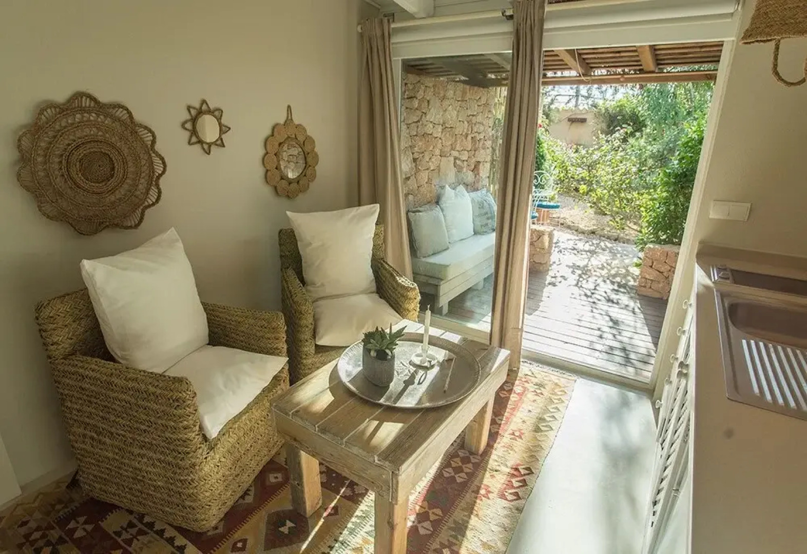 Can Aisha - Adults Only