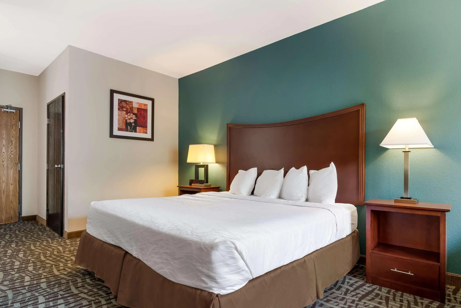 SureStay Plus Hotel by Best Western Topeka Northwest