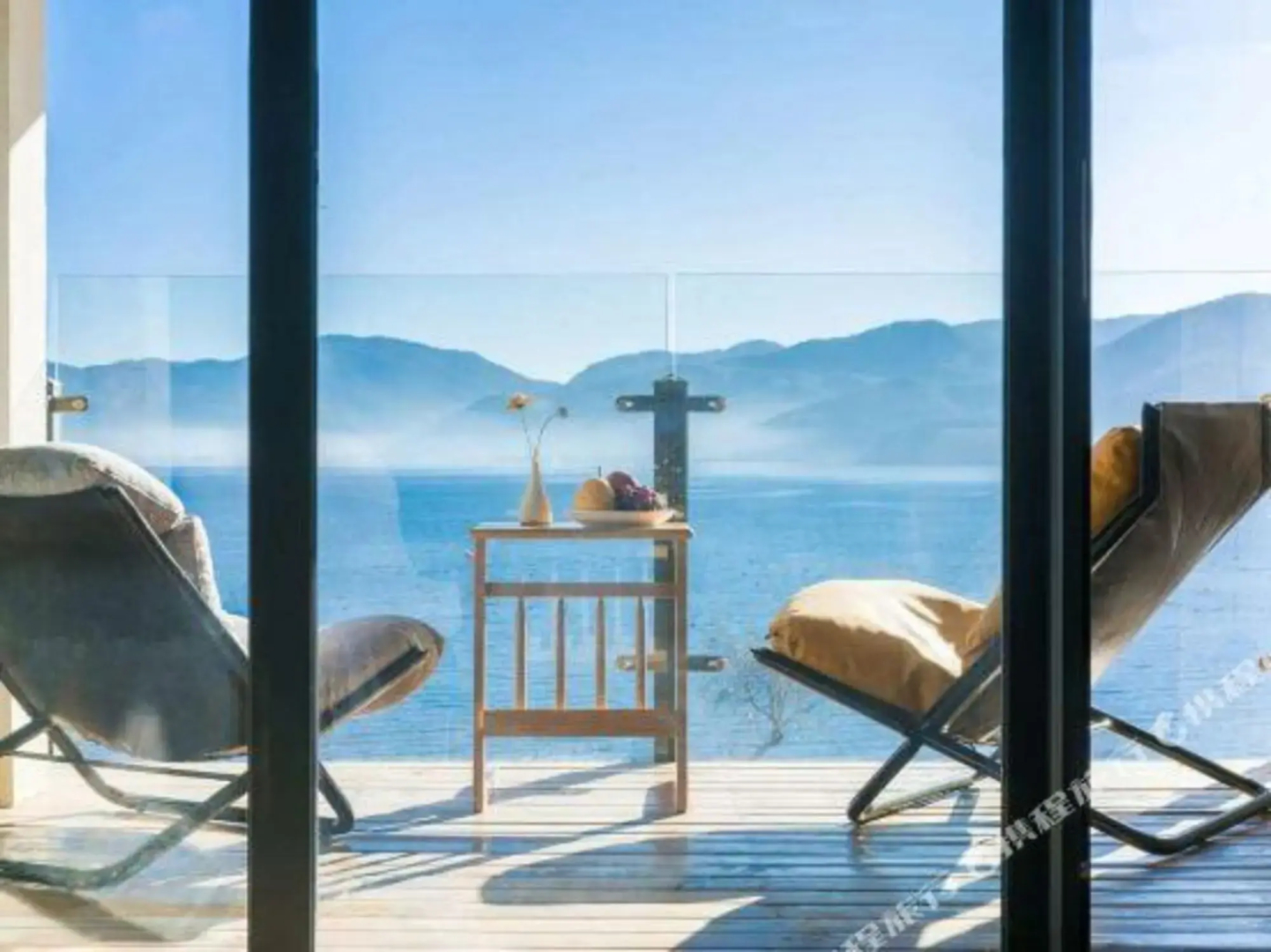 Sanya Hai Hua Apartment