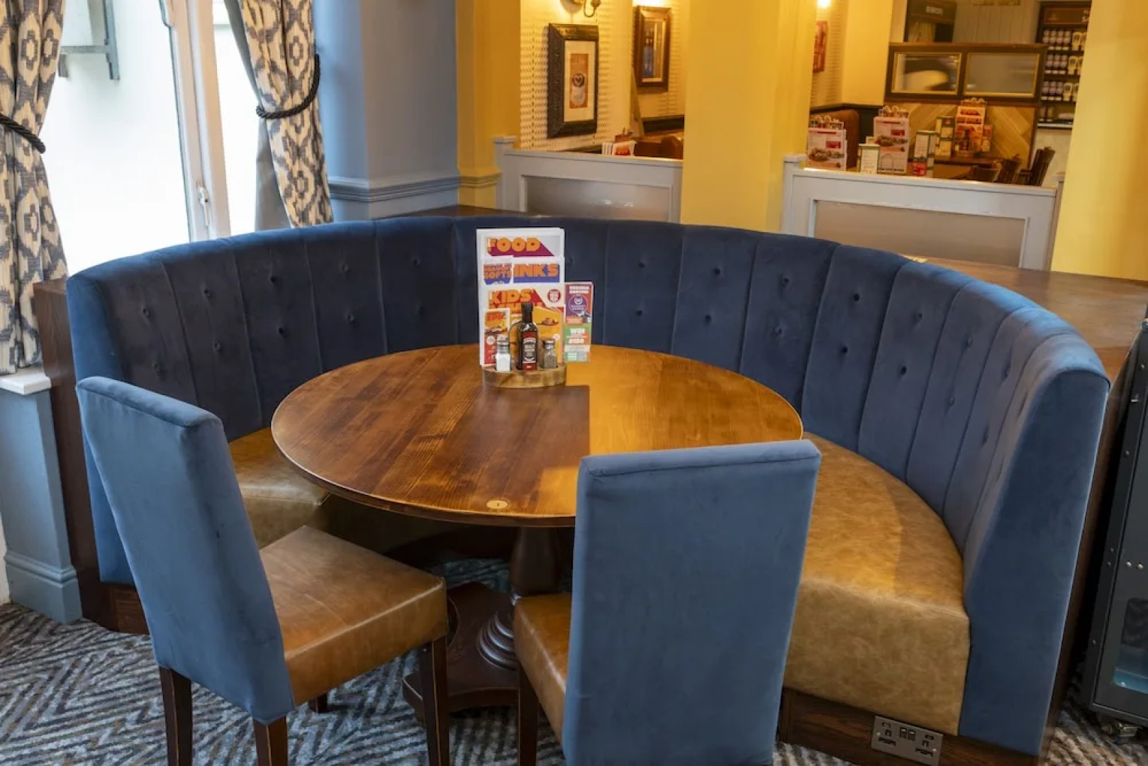 Charnwood Arms by Greene King Inns