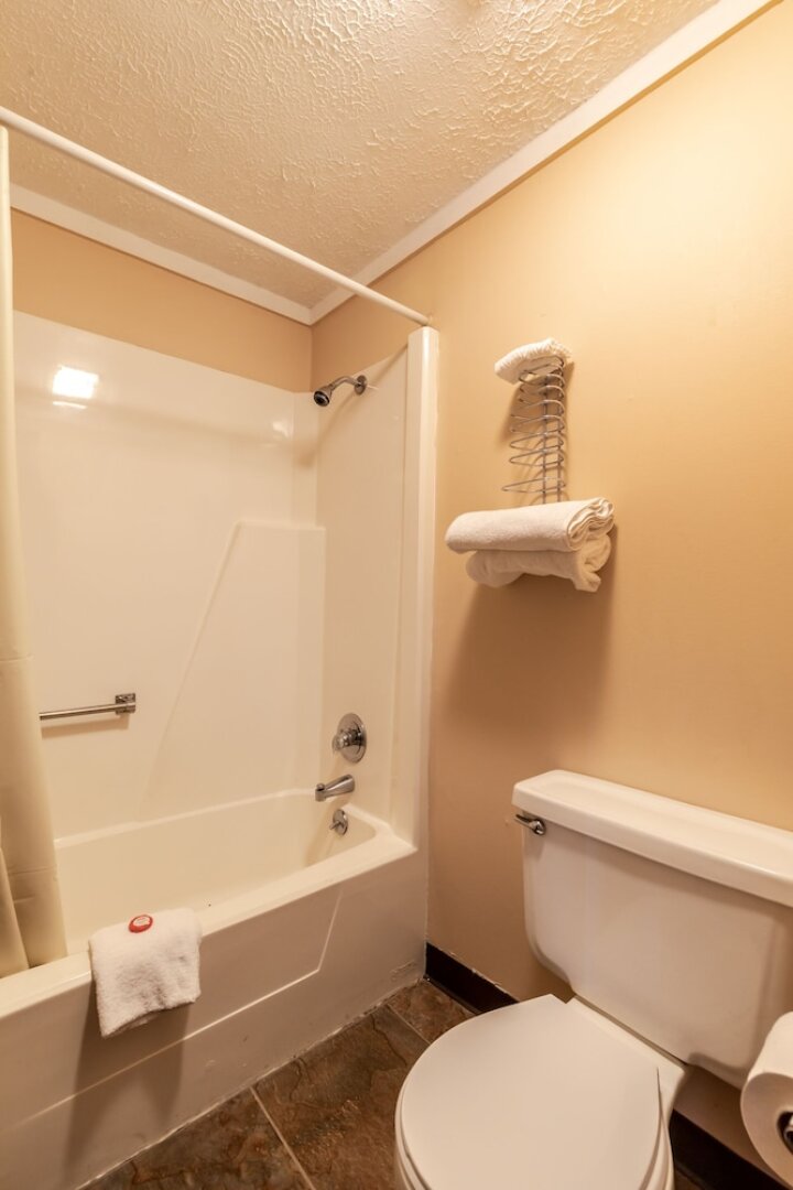 Legacy Inn & Suites Wadsworth