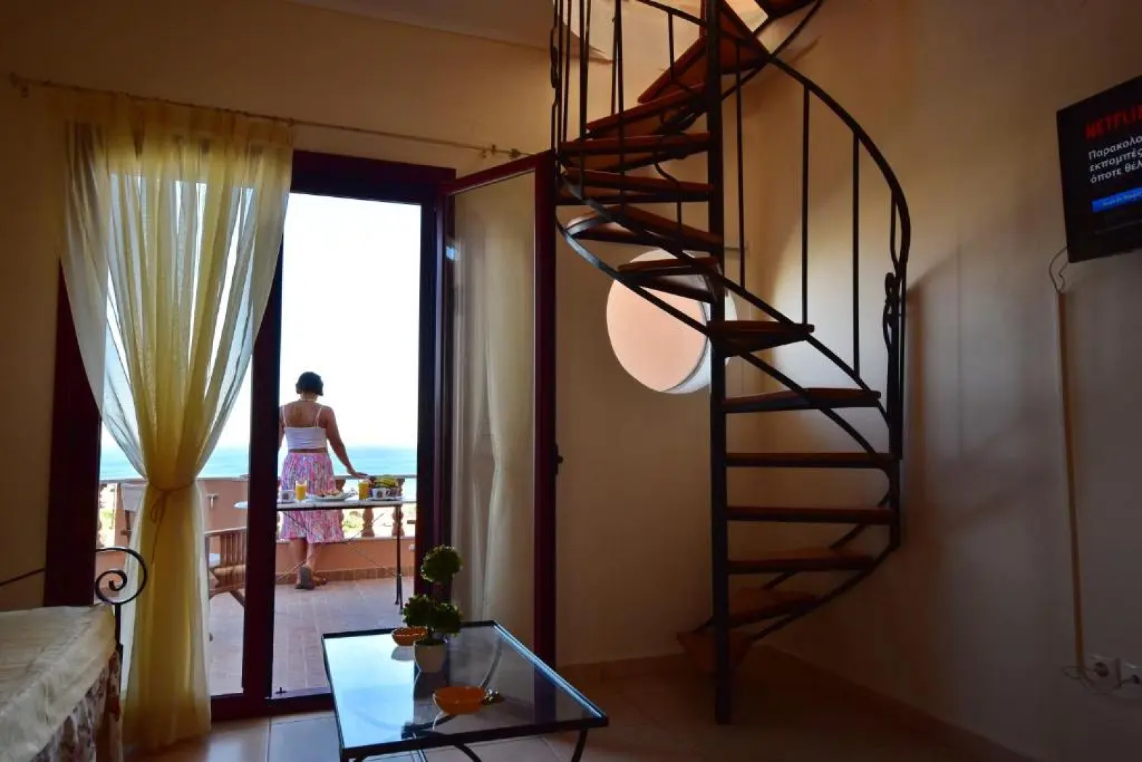 Anais Apartments