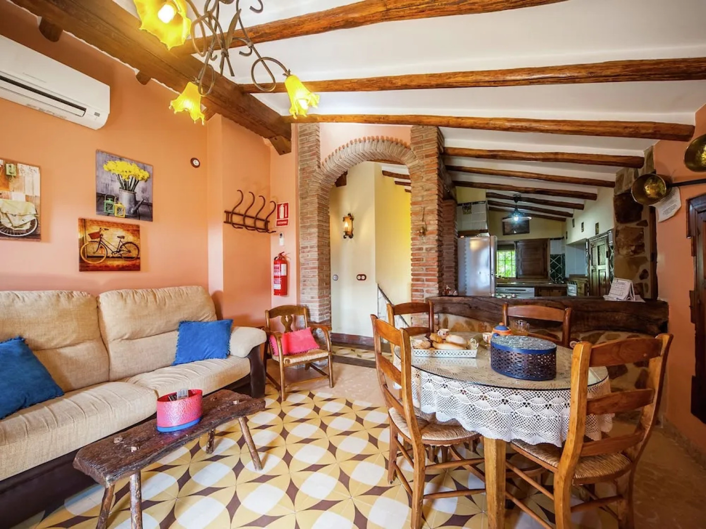 Rural Apartment With Pool And Jacuzzi In An Old Andalusian Country Hous