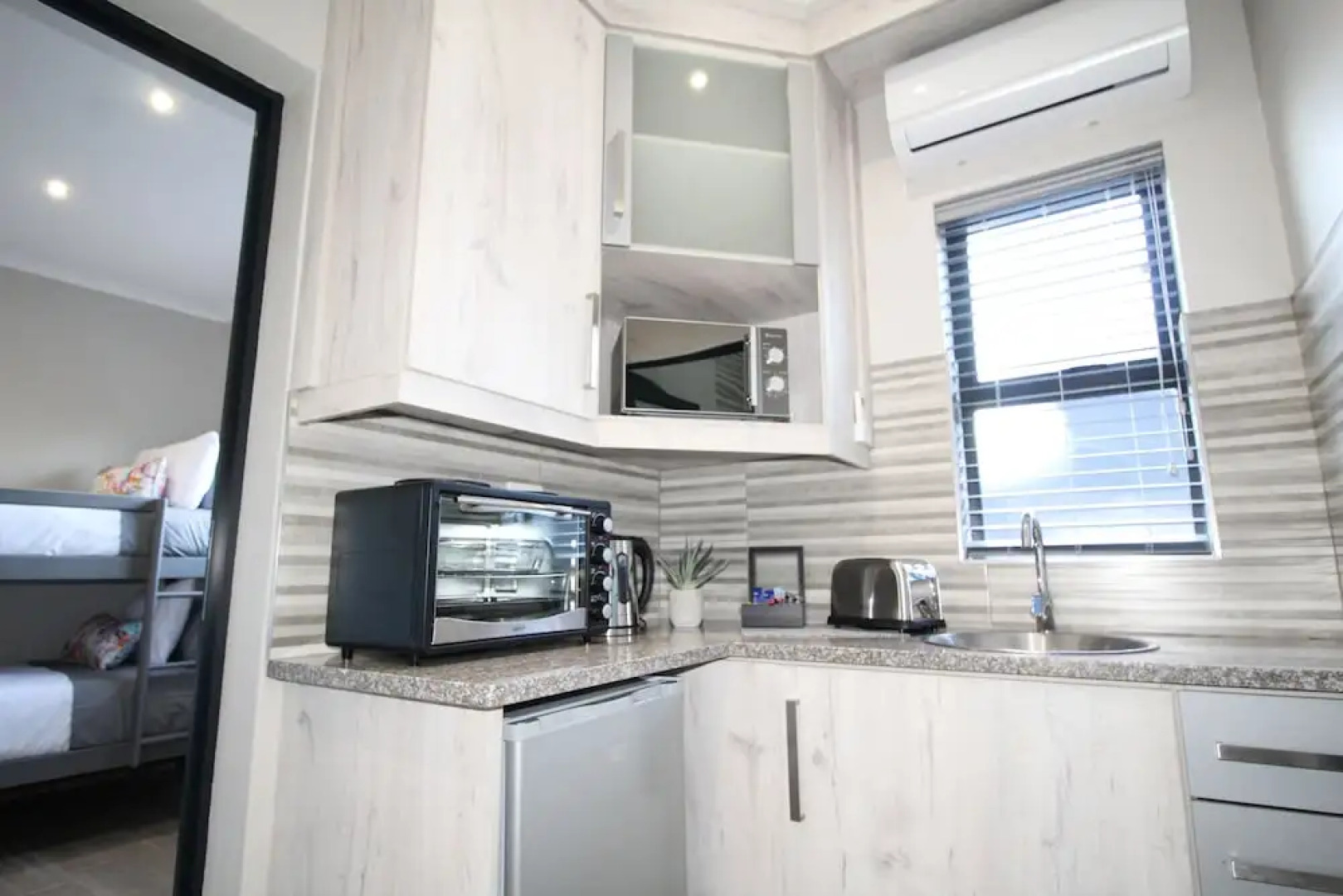 De Stroom Guest Lodge