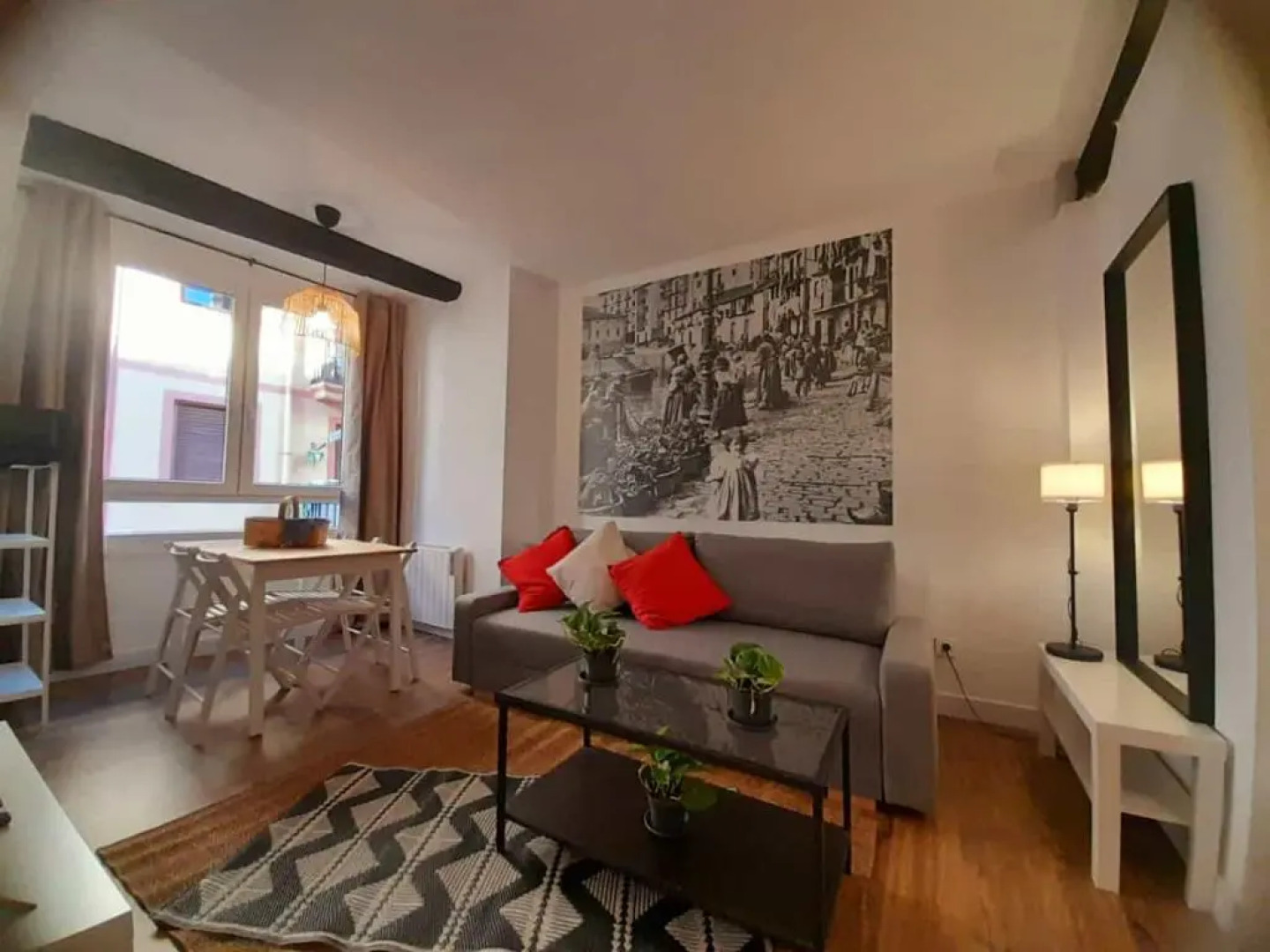 Andra Mari Apartamentu Turistikoak