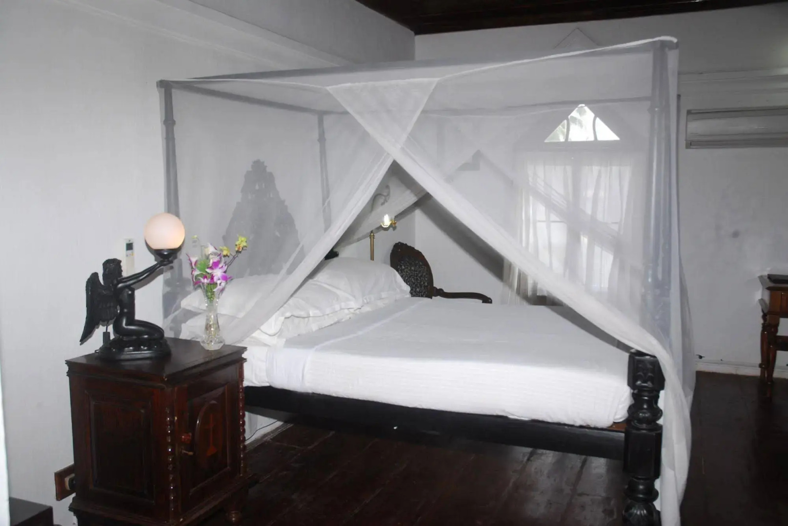 The Old Courtyard Hotel