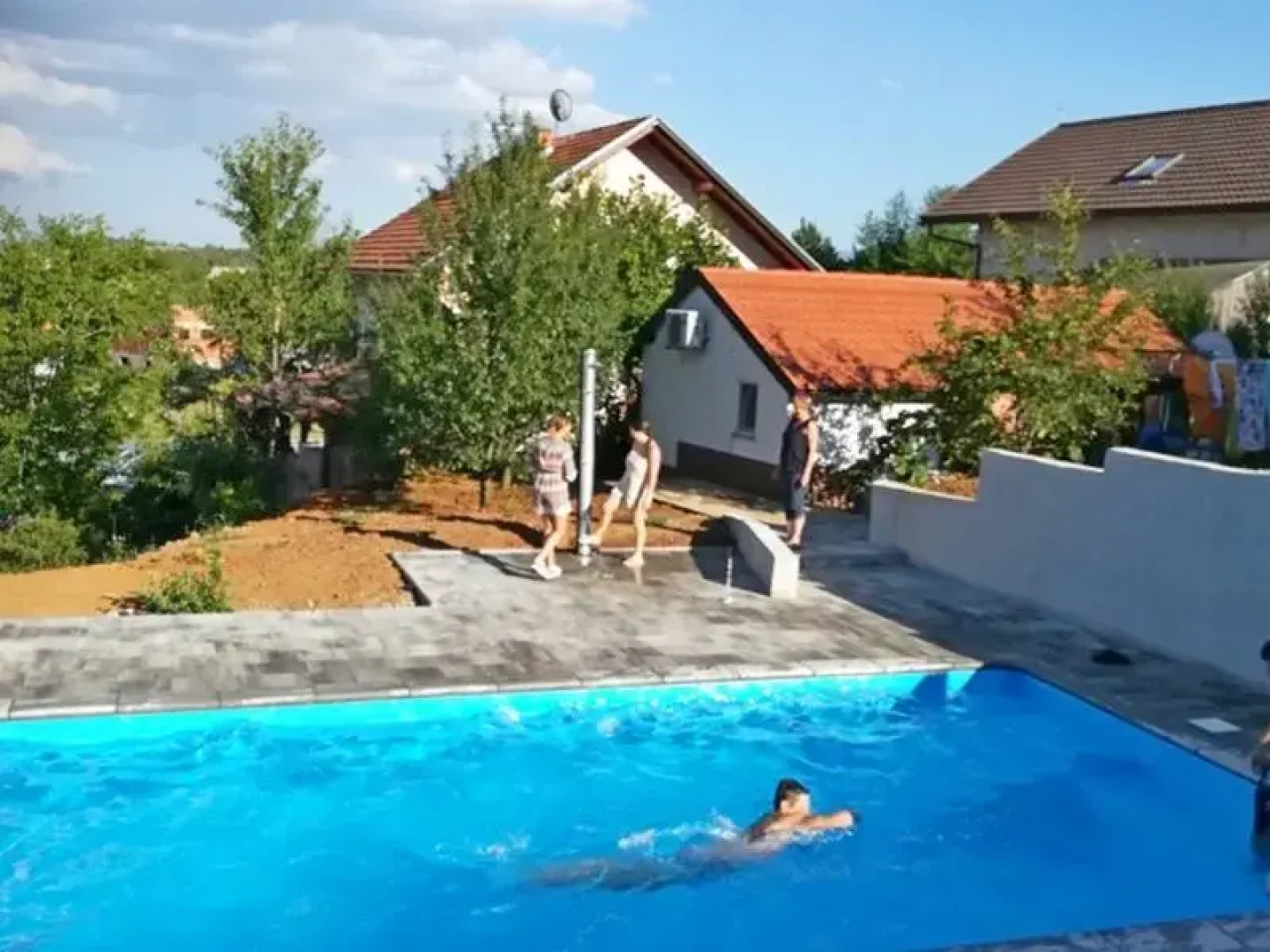 Apartments & rooms Kristic