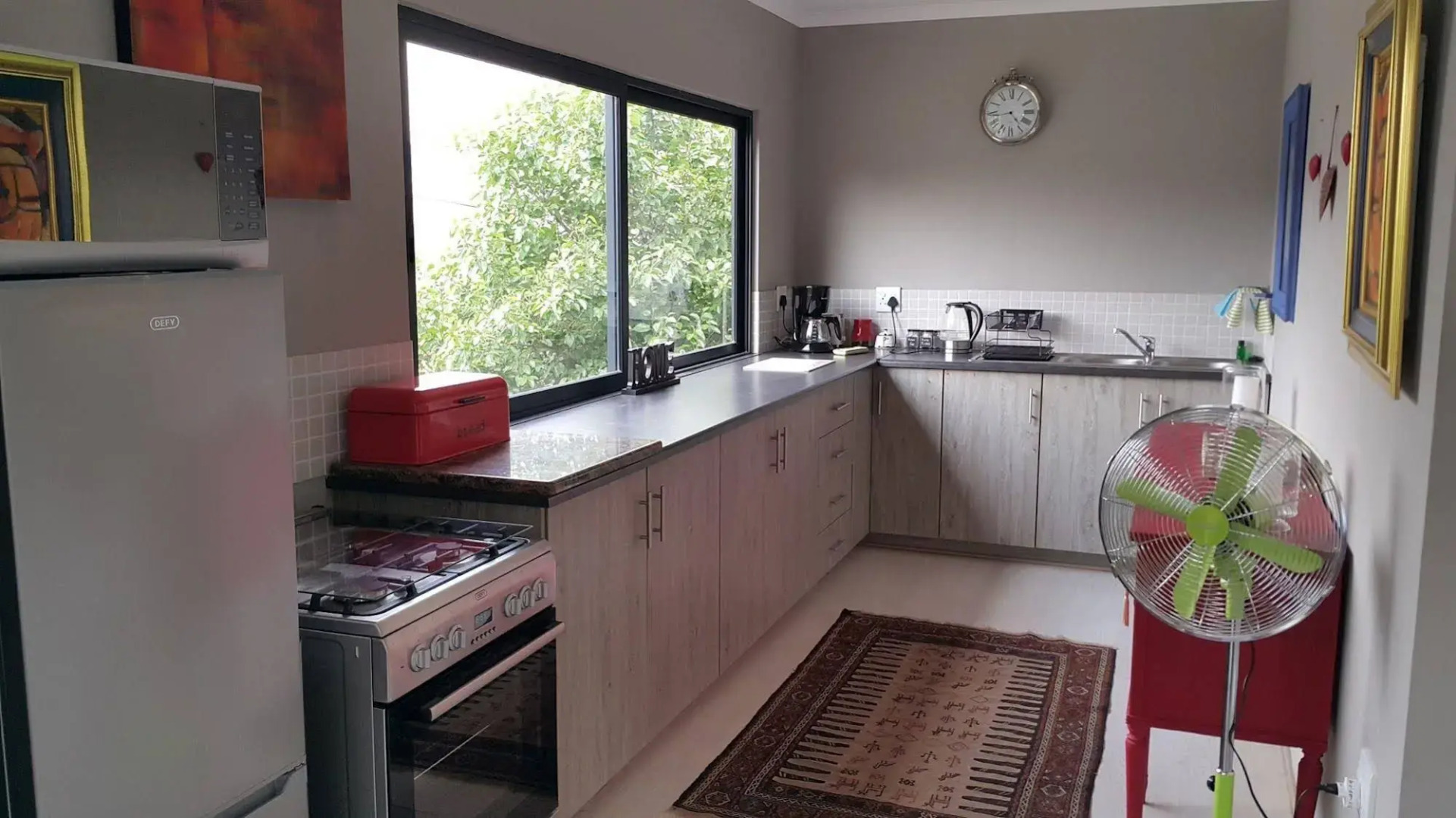 Golden View Luxury Self Catering