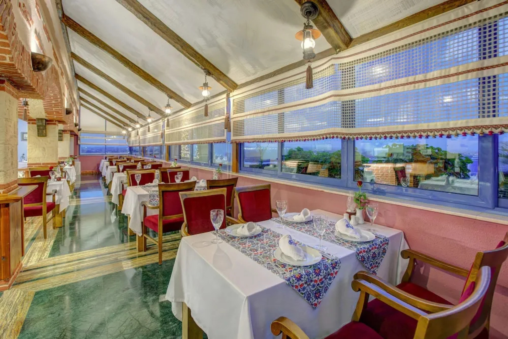 Отель Merit Lefkosa Casino & Spa