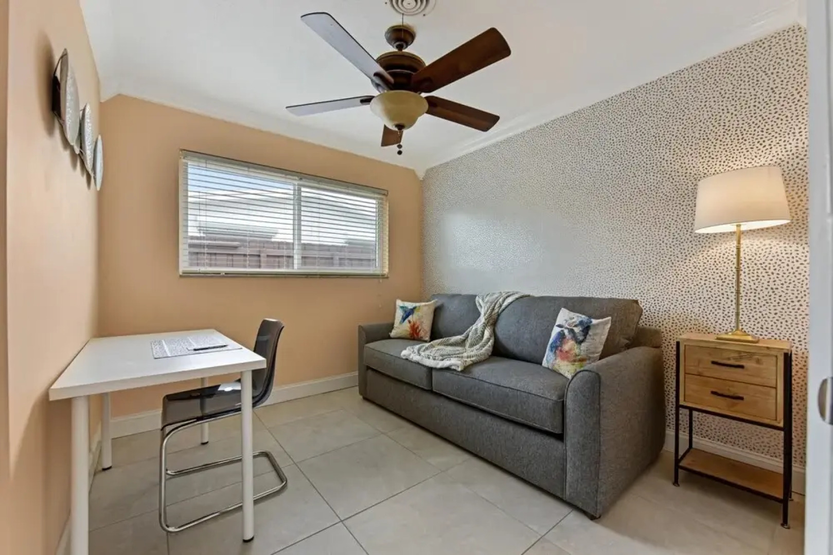 Private pool and canal home with Office space