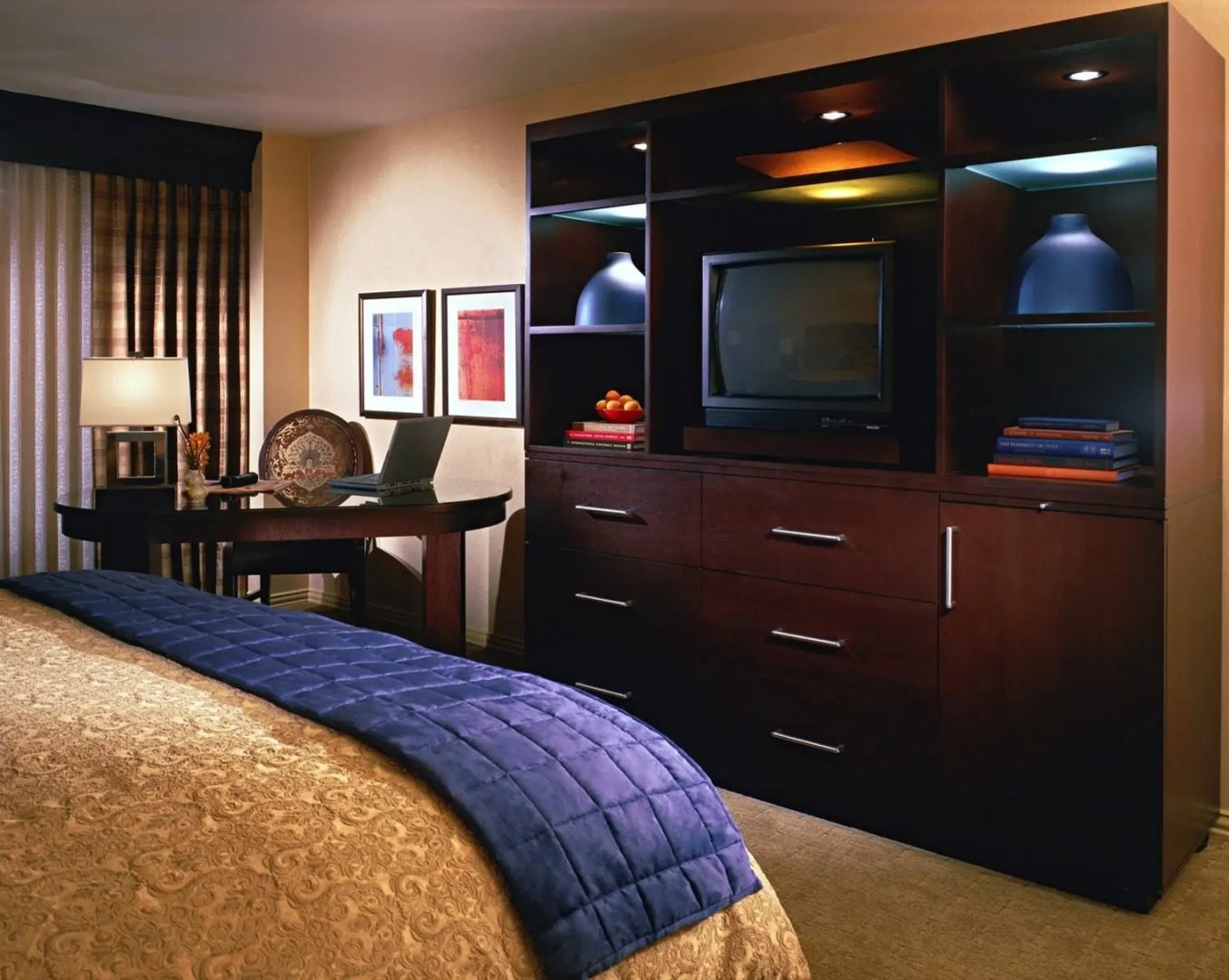 Renaissance Dallas Addison Hotel