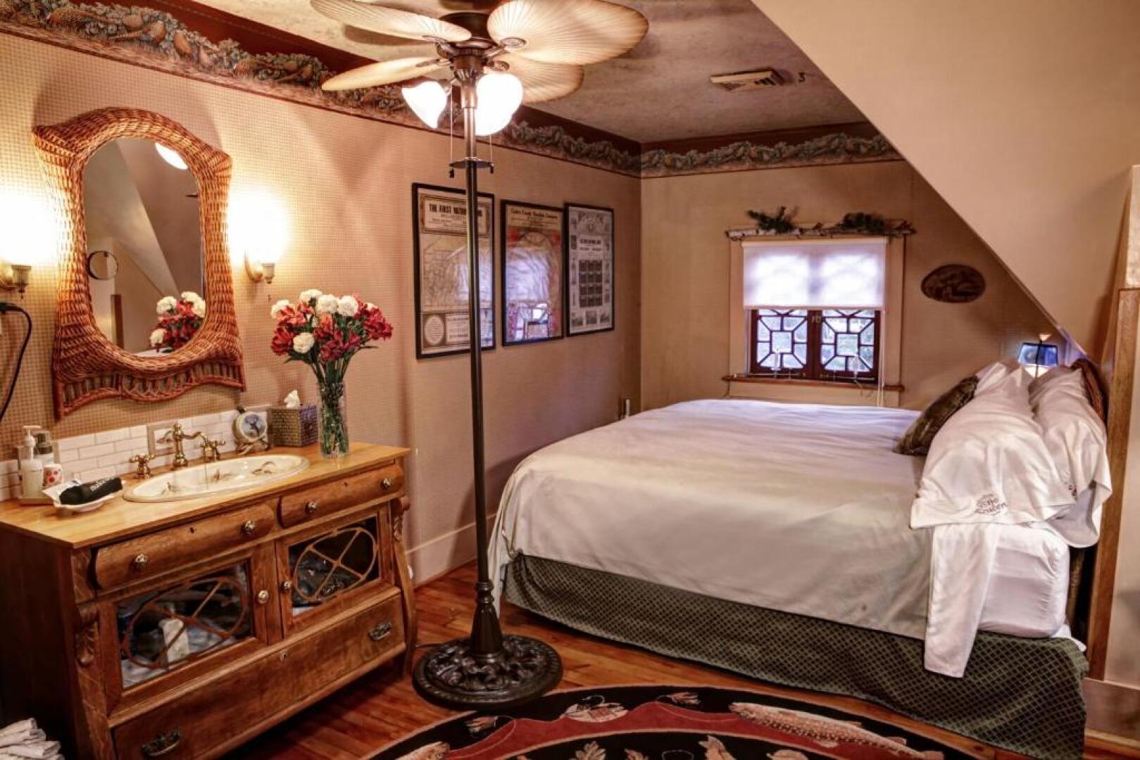 The Queen, A Victorian Bed & Breakfast