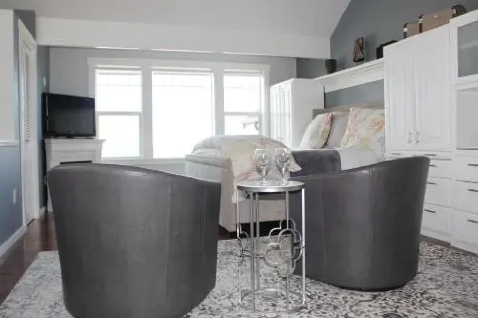 Dungeness Barn House Bed & Breakfast