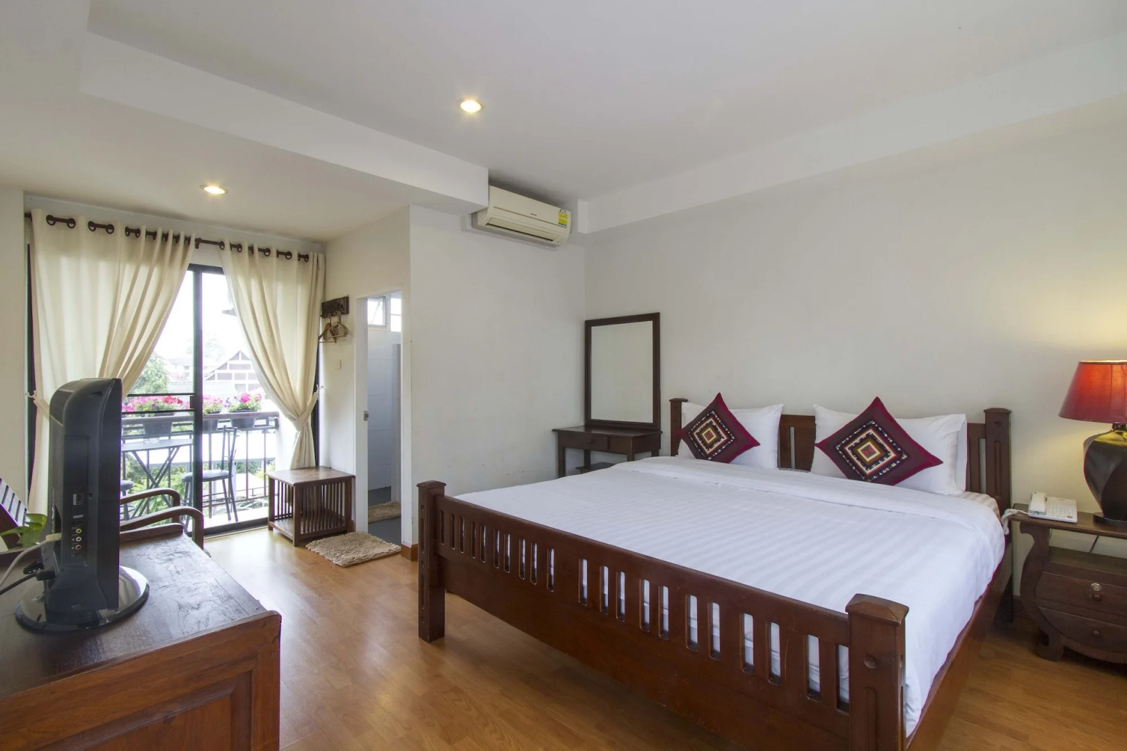 Rachamankha Flora House