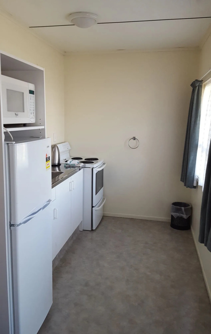 Kowhai & Colonial Motel