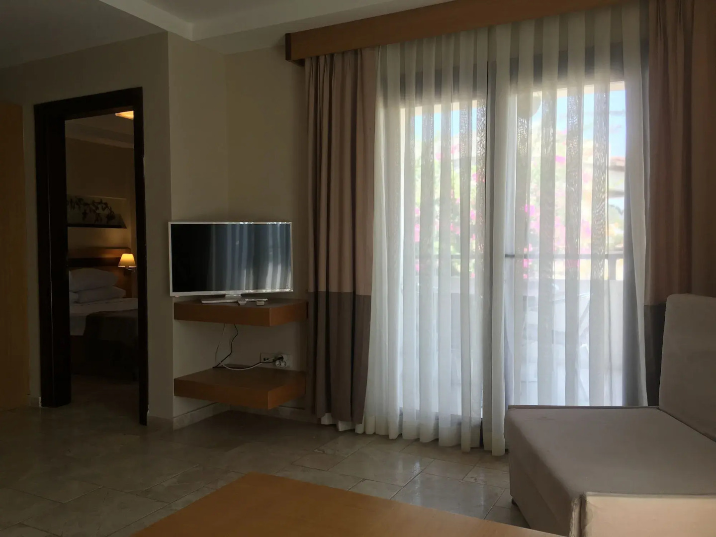 Villanaz Apart Hotel