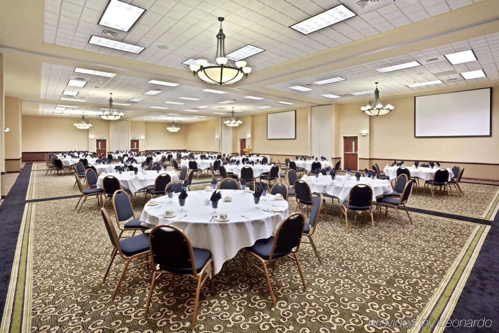 Holiday Inn Express Hotel & Suites Pasco-Tri Cities by IHG