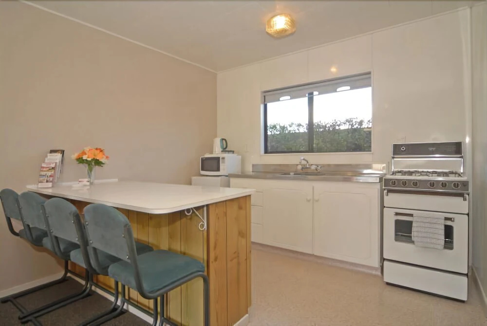 Gloucester House Motel