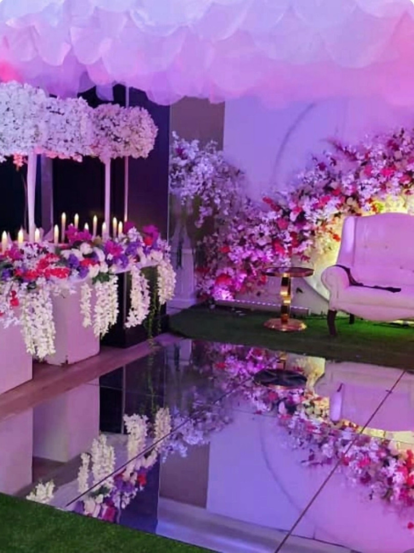 PoshLux Executive Hotel