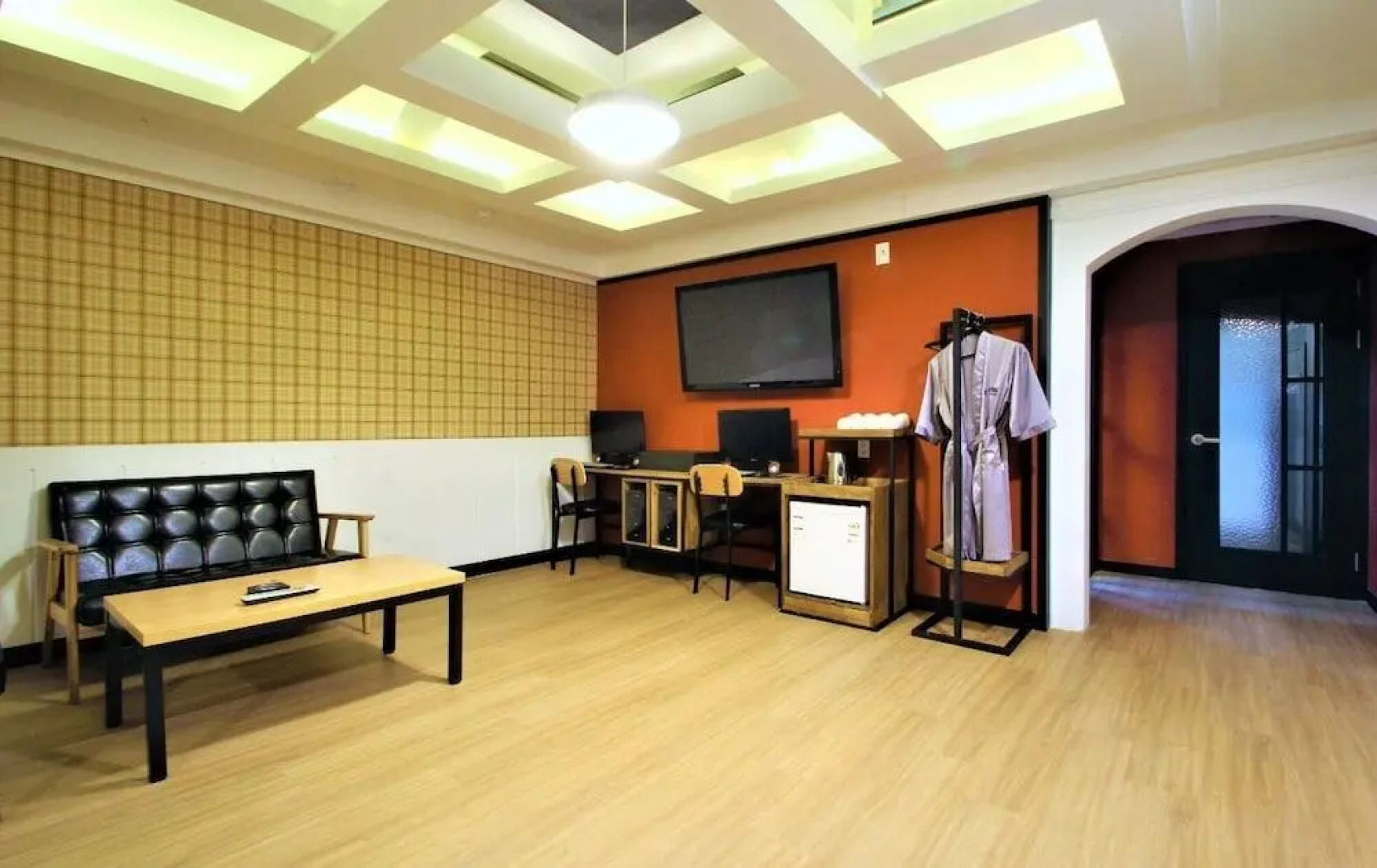 Instar Hotel Yangsan