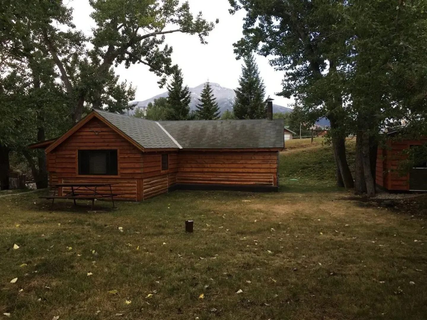 Shamrock Cabin