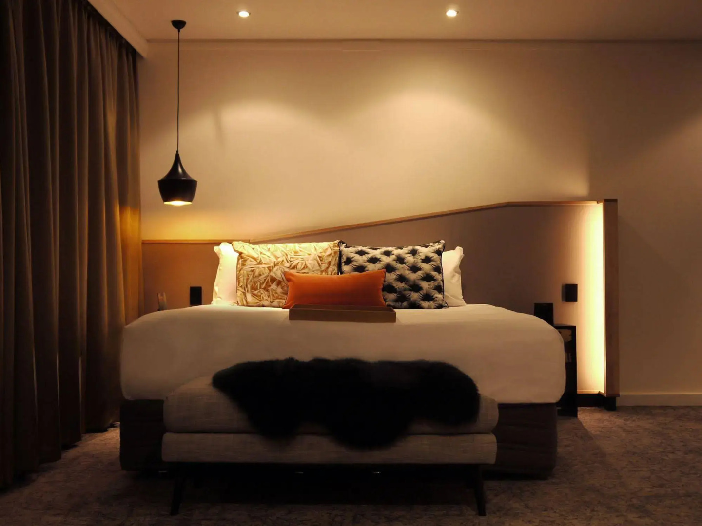 Museum Apartment Hotel, Independent Collection by EVT