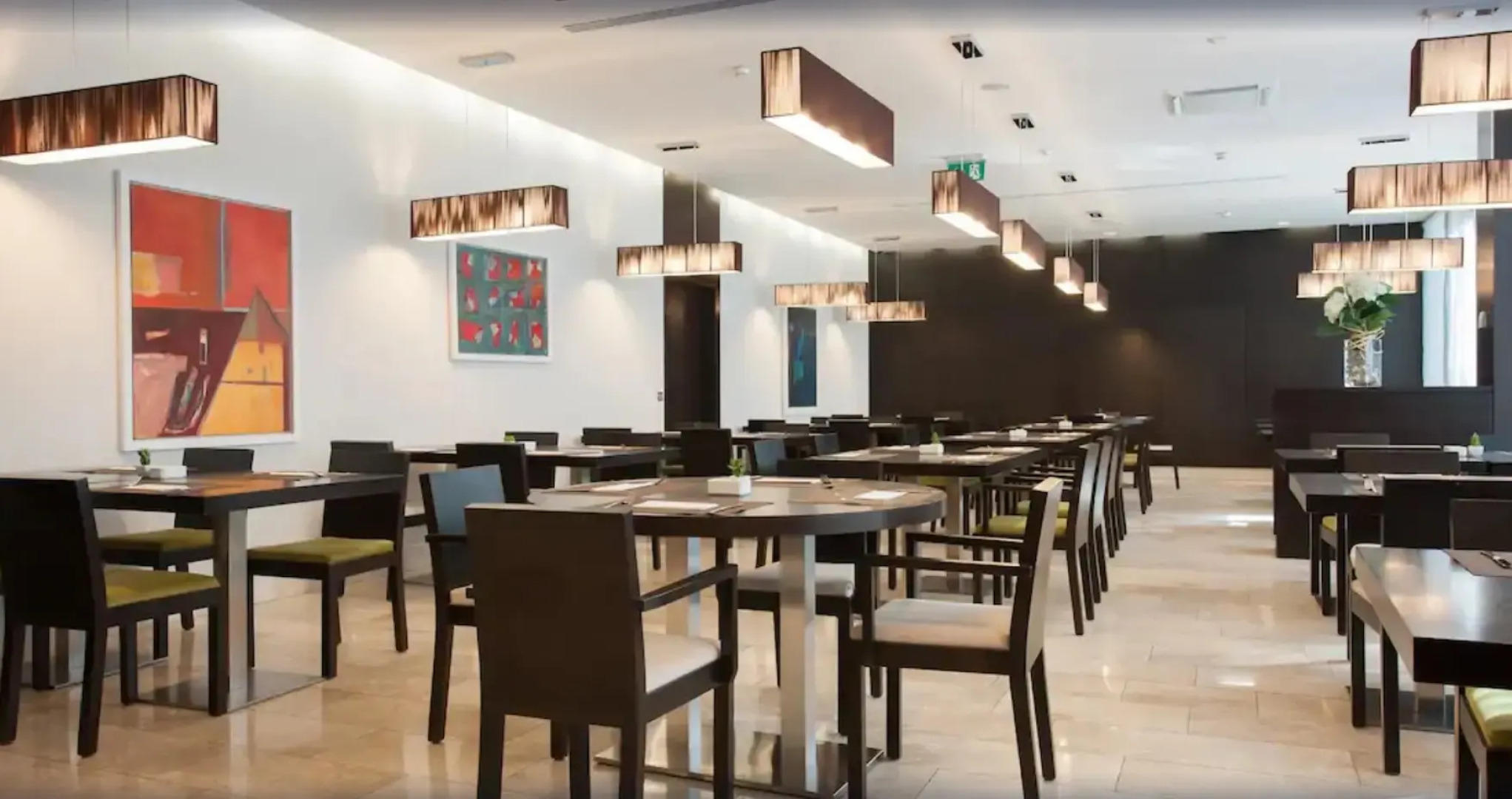 Отель Occidental Praha Five