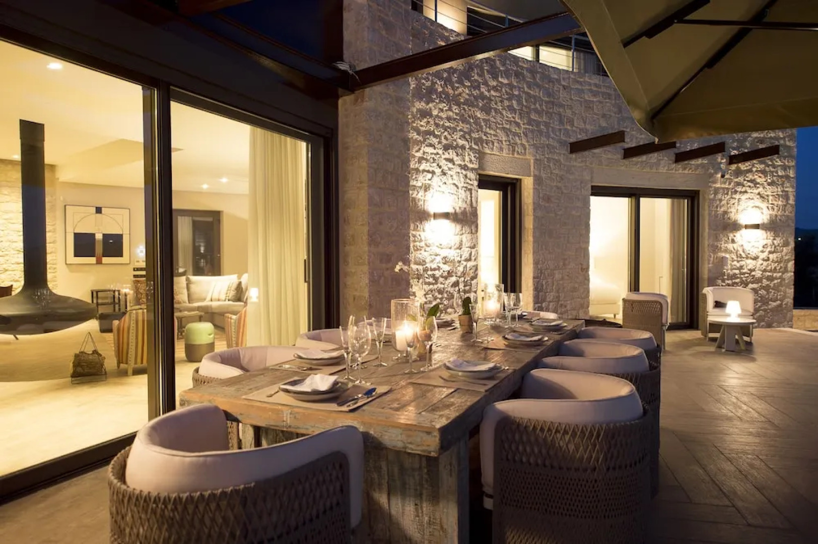 Captivating 5br Pool Villa Close Navarino Golf