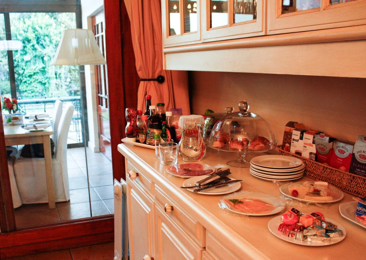 Riversong Guest House