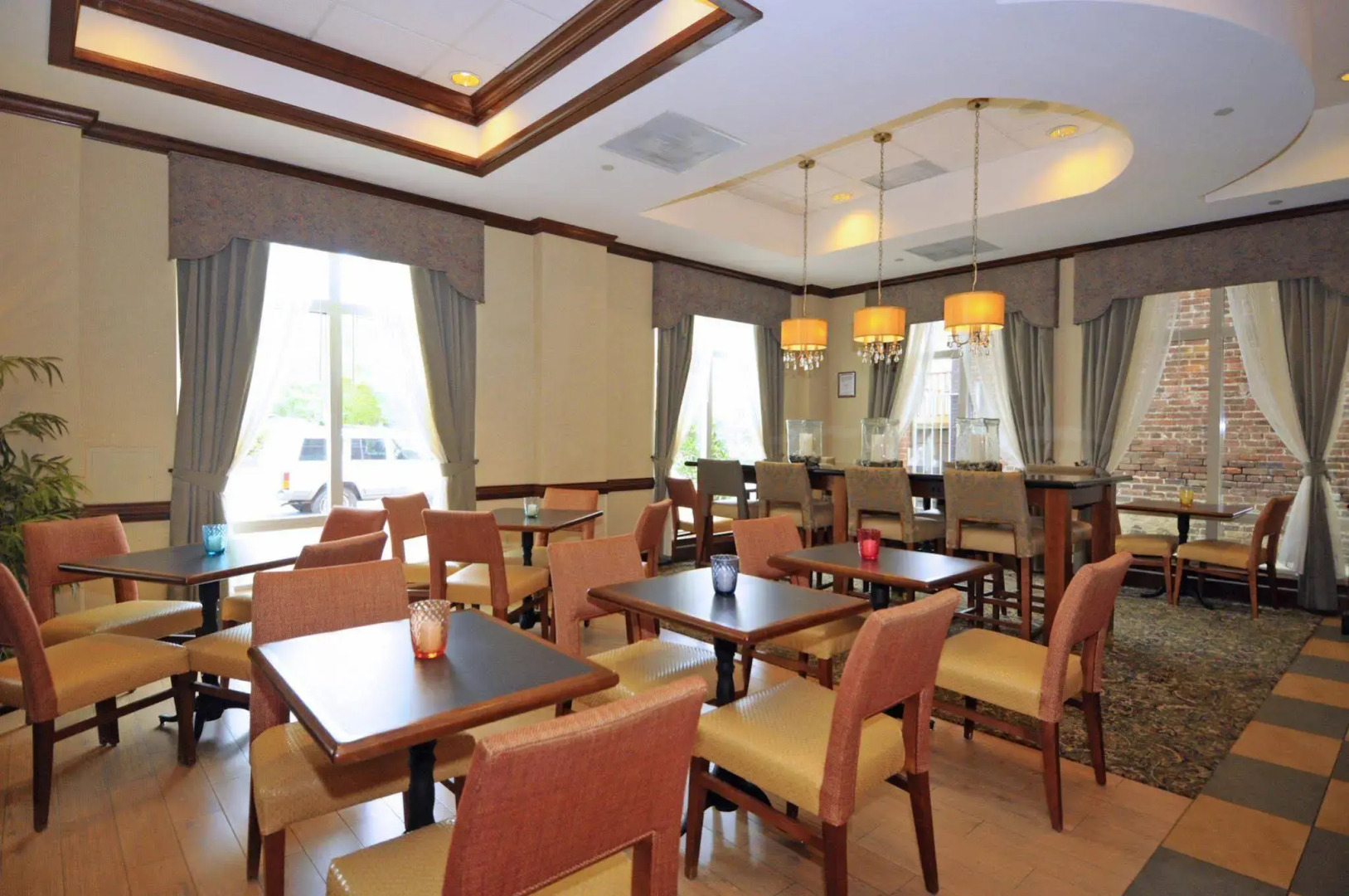 Hampton Inn Alexandria-Old Town/King St. Metro