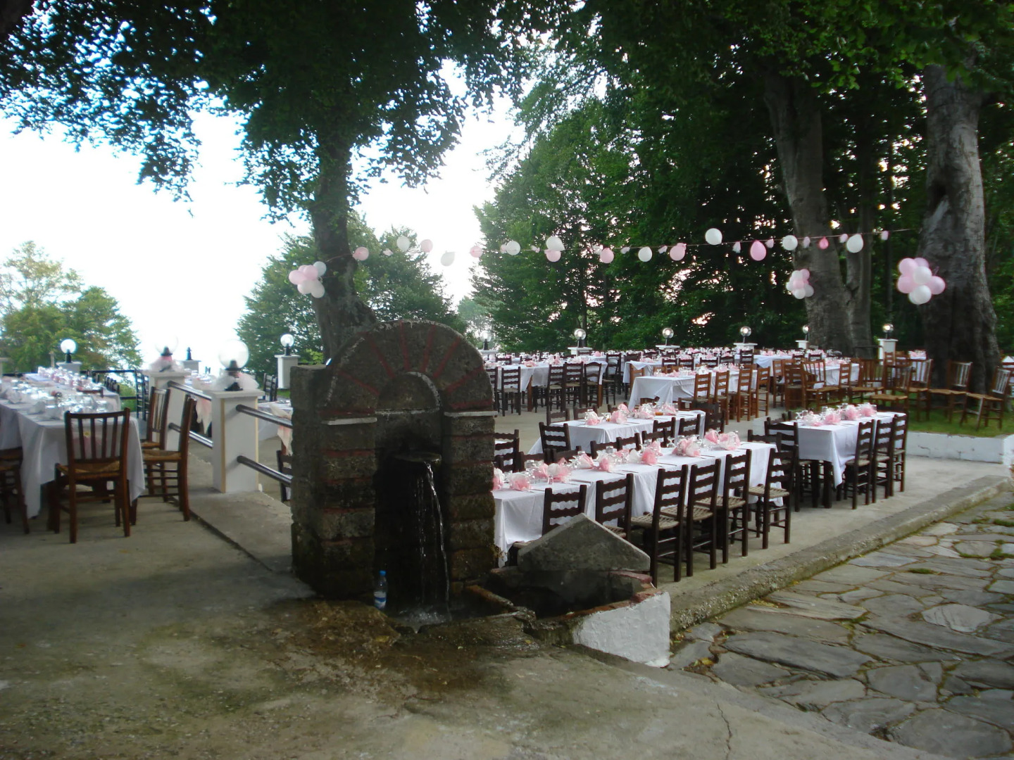 Hani Zisi Hotel