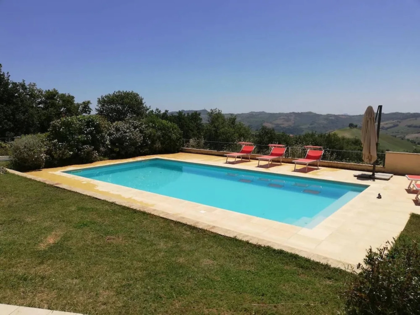 Villa With 3 Bedrooms in Provincia di Ascoli Piceno, With Wonderful Mountain View, Private Pool, Furnished Garden