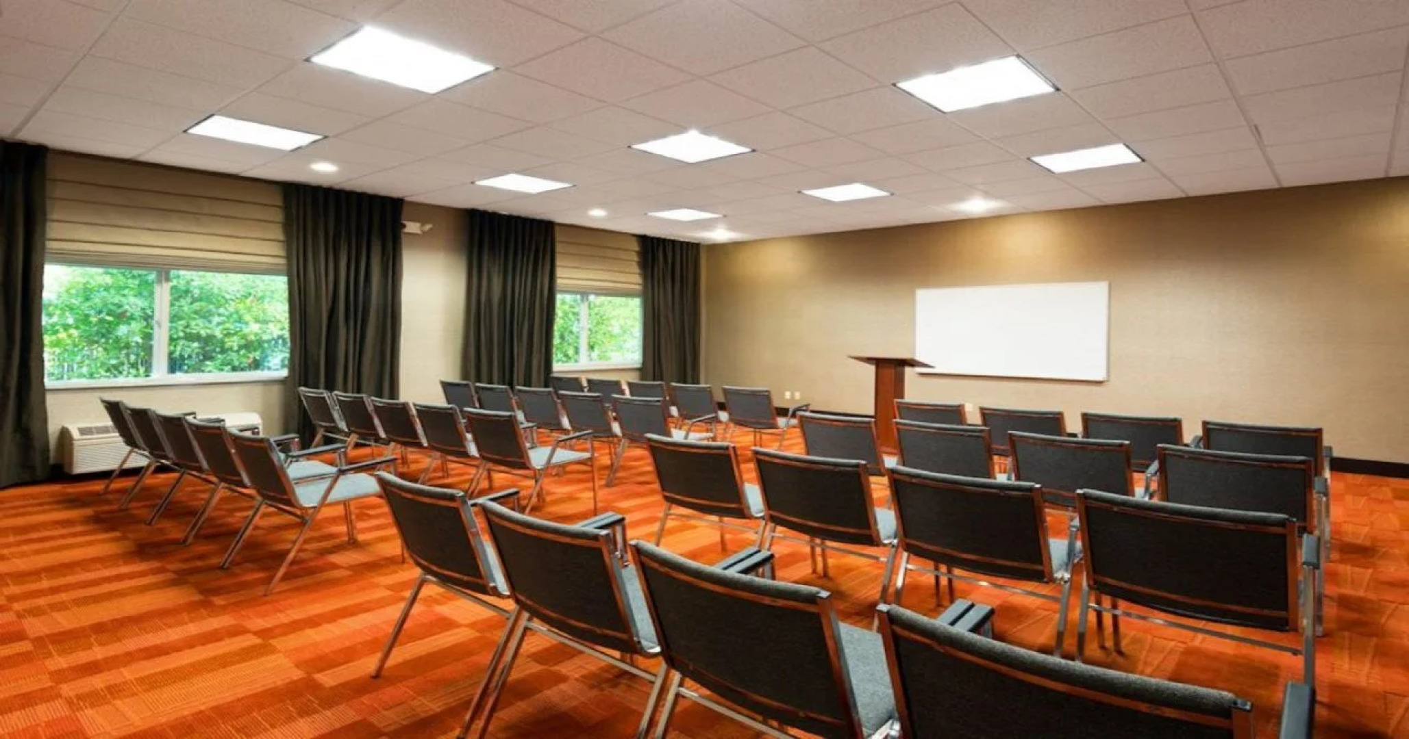 Holiday Inn Express Hotel & Suites North Seattle - Shoreline