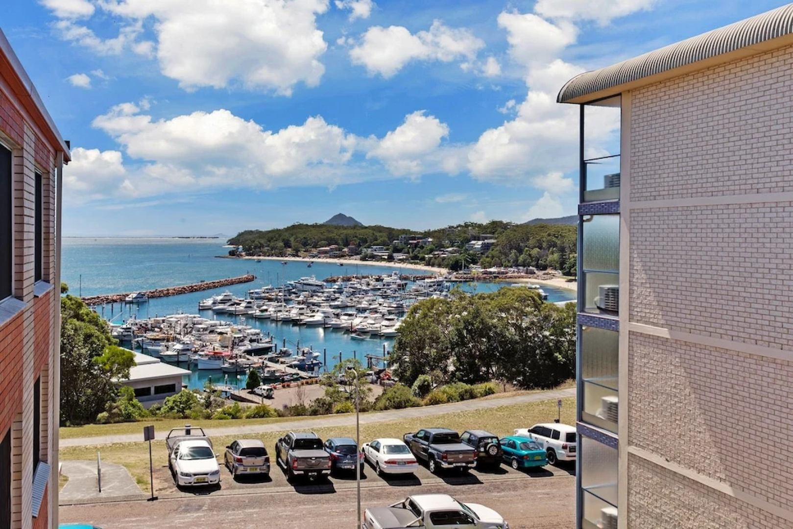 Laman Lodge, Unit 6, 15 Laman Street,