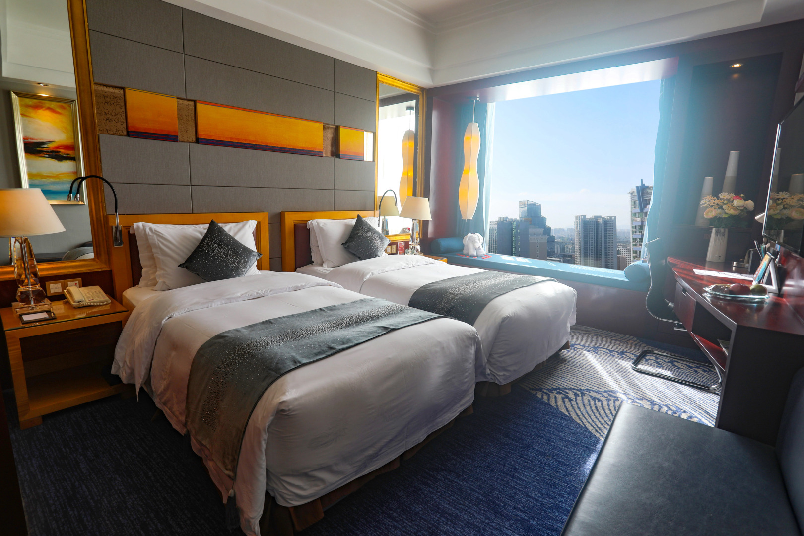 Zhuhai Charming Holiday Hotel