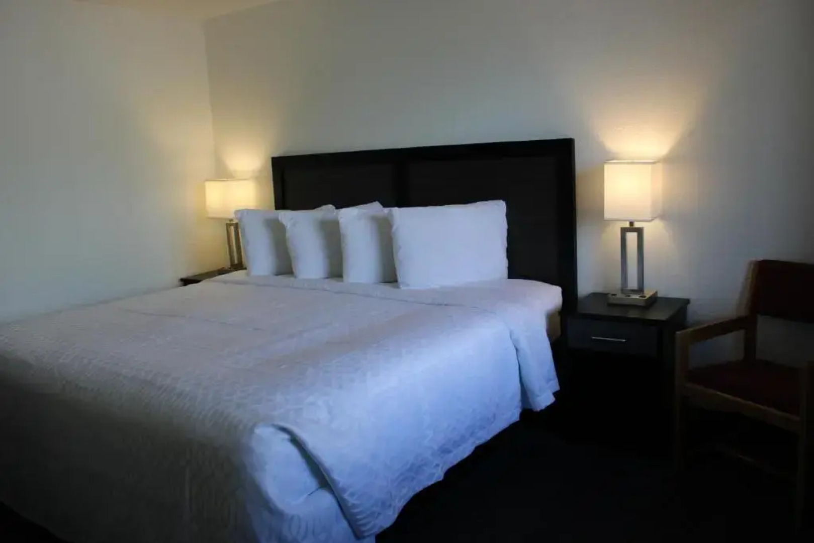 Knights Inn & Suites Sturgis