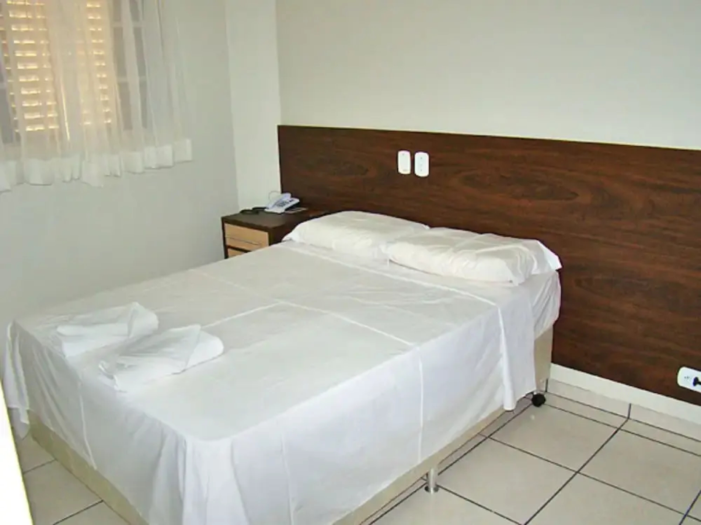 Dubai Hotel