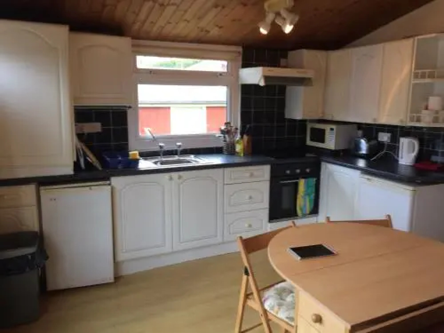 Pantyrathro International Hostel