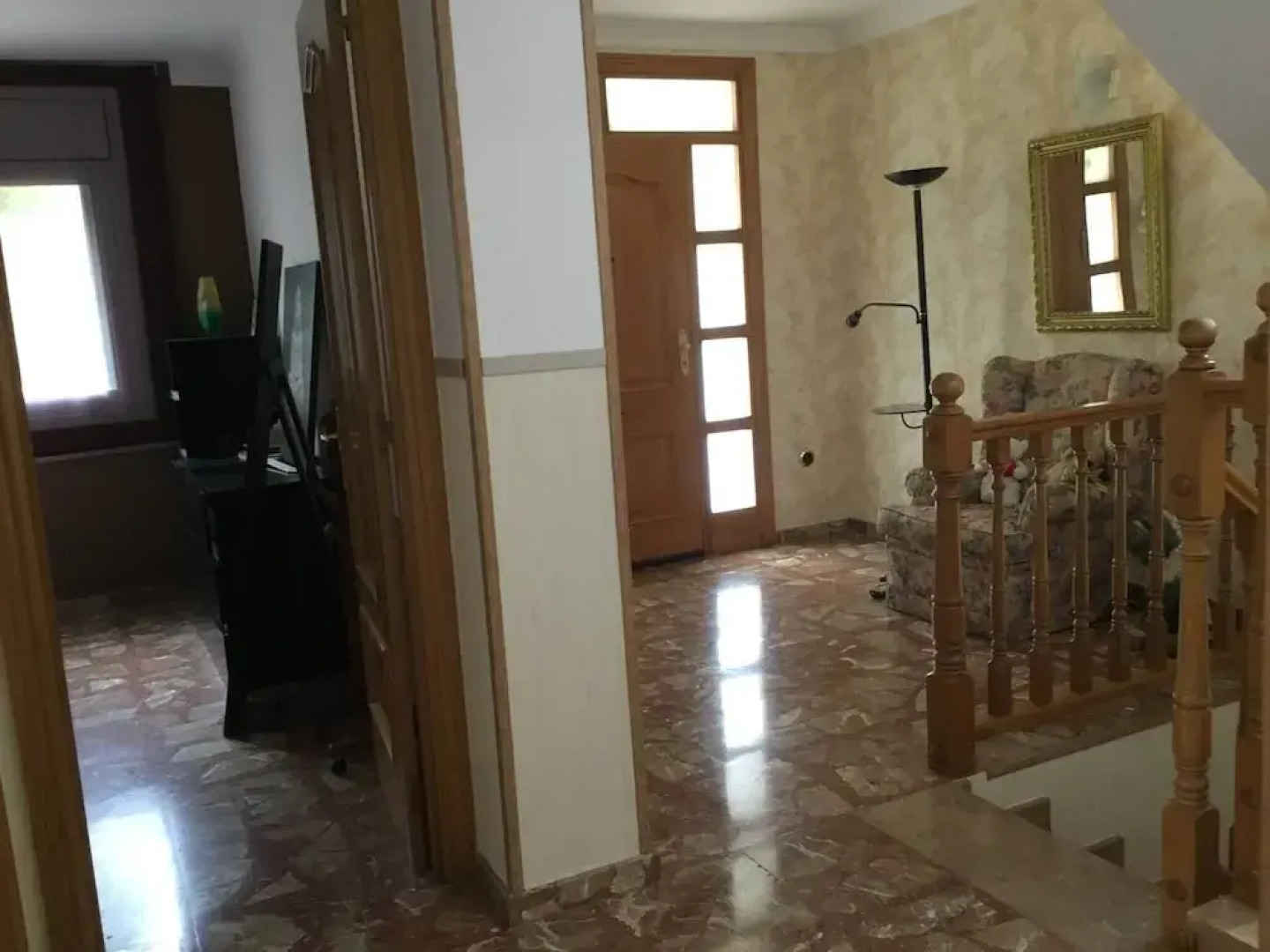 Villa a Step Away From Barcelona, Mountains and Beach