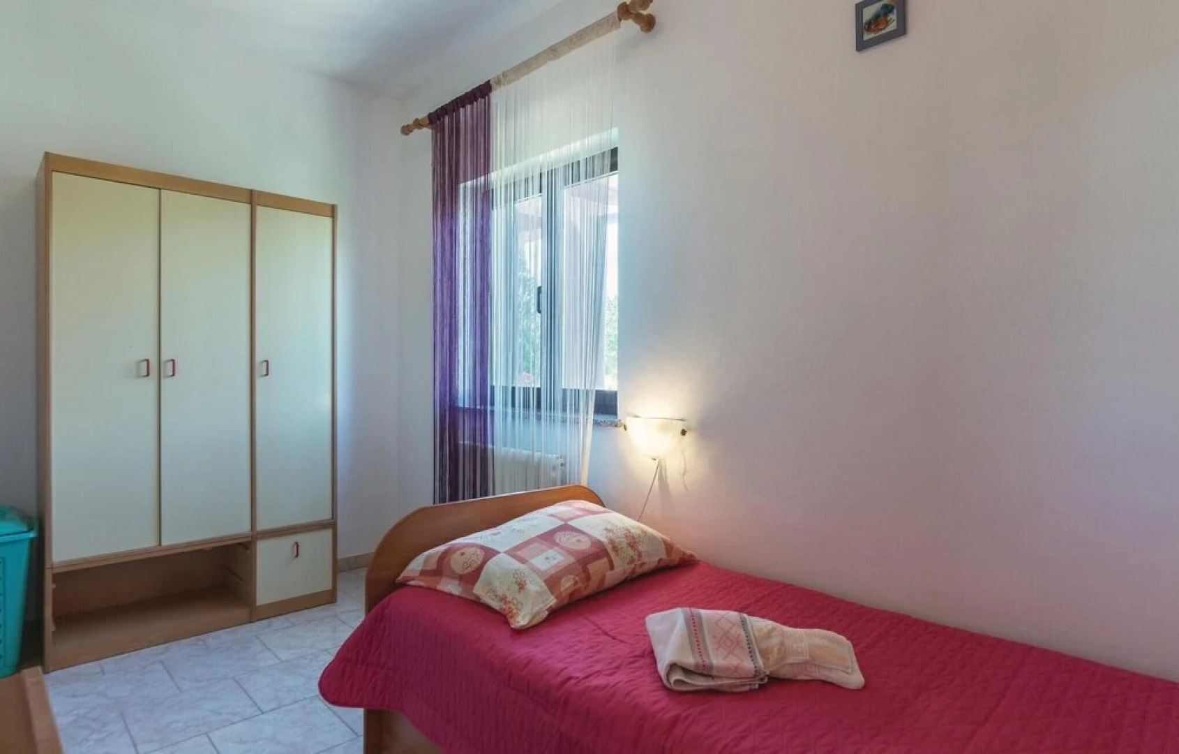 Beautiful Home in Peruski With Wifi and 2 Bedrooms