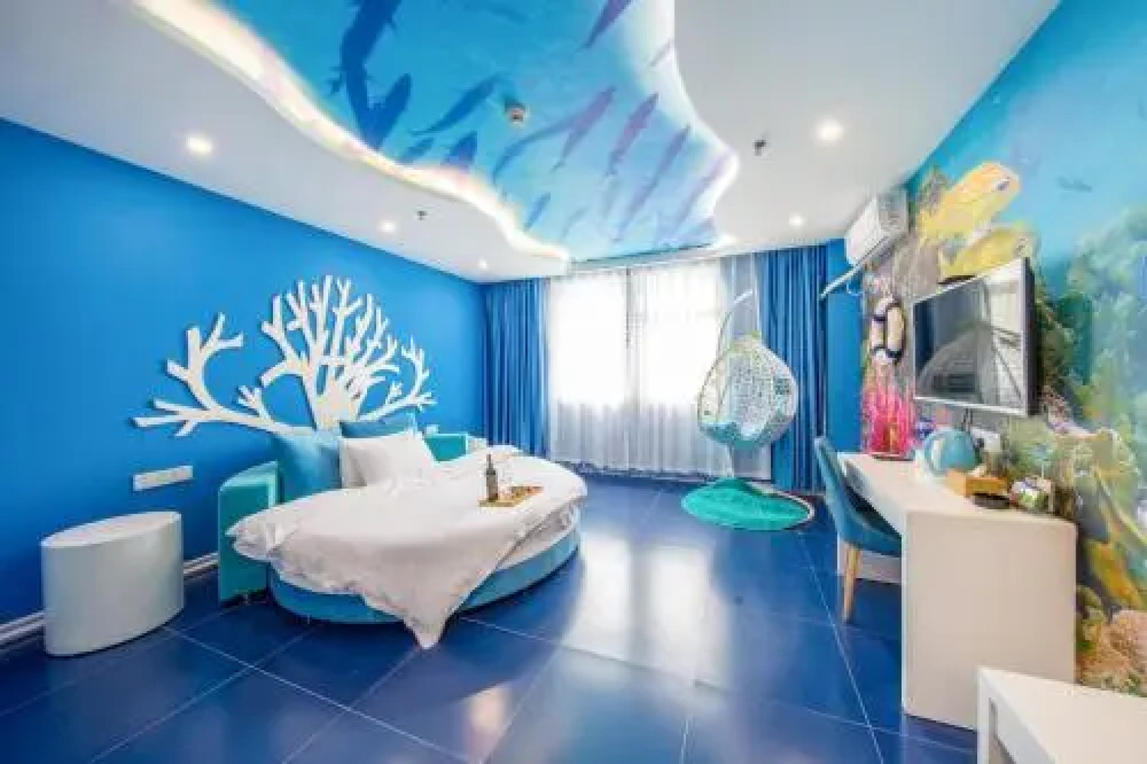 Southeast Bay Holiday Hotel Huidong Bus Terminal