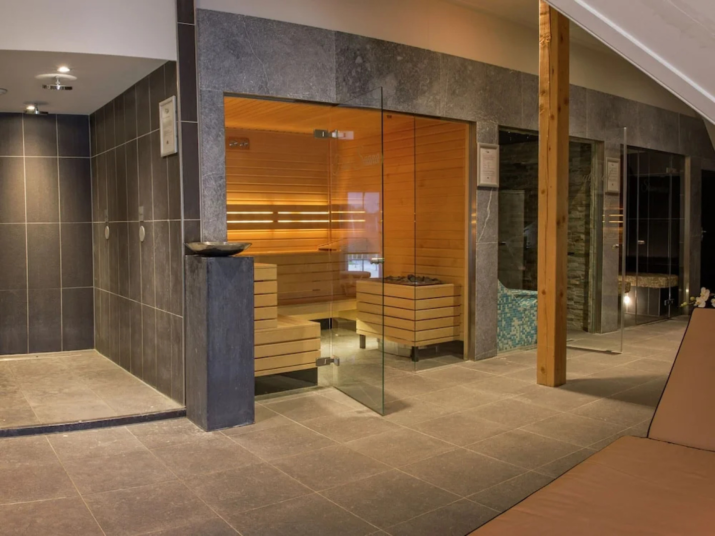 Luxurious Chalet, Situated in the Polder, Near Alkmaar