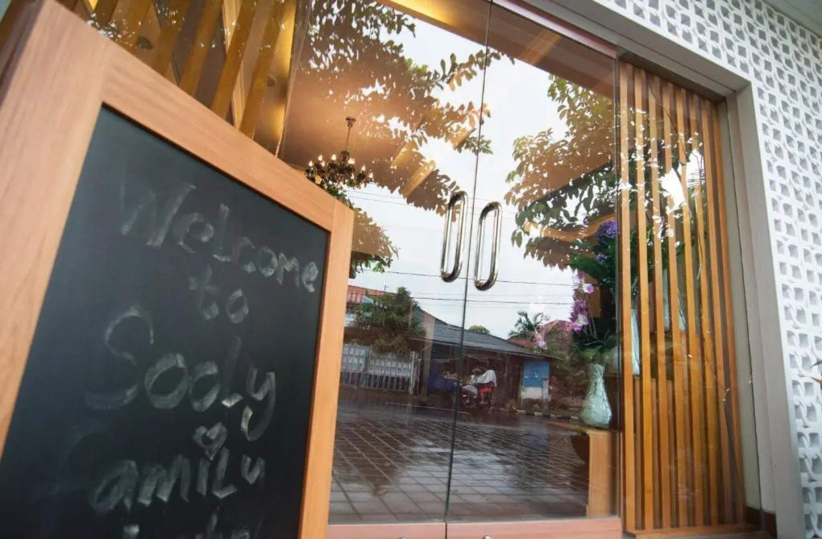 Sooly Hotel And Restaurant